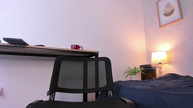 Caroline dh online show from 06/03/26, 02:33