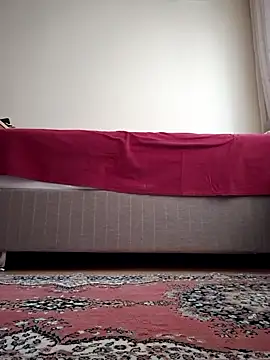 nyraminyon online show from 11/12/25, 10:37