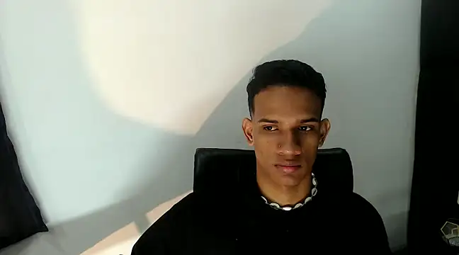 AbrahanBratz online show from 12/11/24, 01:06