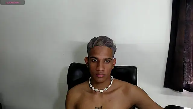 AbrahanBratz online show from 01/13/25, 03:15