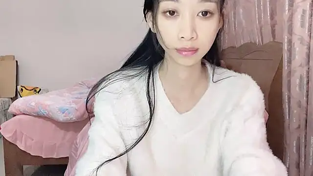 Lili-2 online show from 02/03/25, 02:55