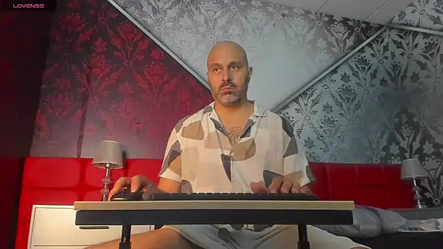 Gabriel Harmant online show from 12/04/24, 11:30