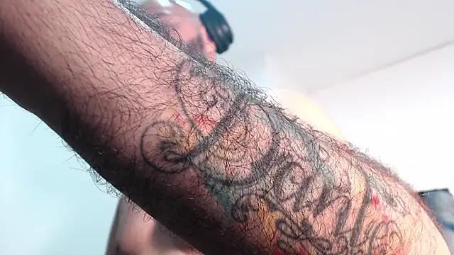 Gabriel Harmant online show from 01/09/25, 04:41