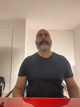 Gabriel Harmant online show from 02/05/26, 02:27