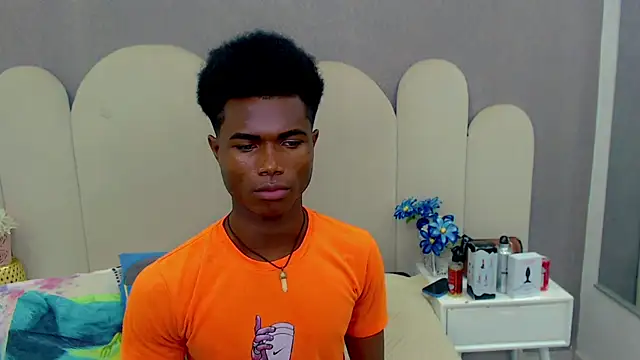 Snapshot of joel_blackcock chatting on 02/05/25, 07:10 joel blackcock online show from 02/05/25, 07:10