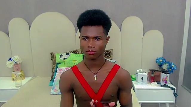 Snapshot of joel_blackcock chatting on 02/06/25, 03:09 joel blackcock online show from 02/06/25, 03:09