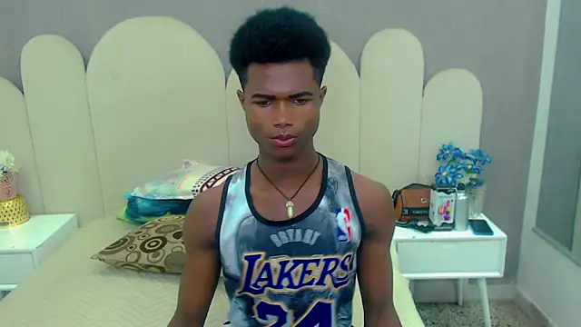 Snapshot of joel_blackcock chatting on 02/07/25, 03:52 joel blackcock online show from 02/07/25, 03:52