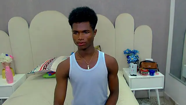 Snapshot of joel_blackcock chatting on 02/18/25, 03:54 joel blackcock online show from 02/18/25, 03:54