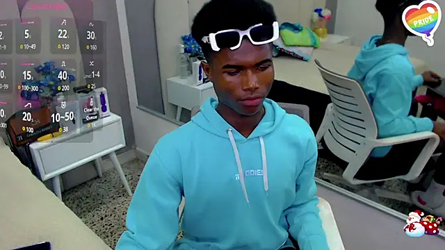 Snapshot of joel_blackcock chatting on 02/26/25, 07:16 joel blackcock online show from 02/26/25, 07:16