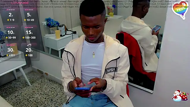 Snapshot of joel_blackcock chatting on 03/04/25, 03:04 joel blackcock online show from 03/04/25, 03:04