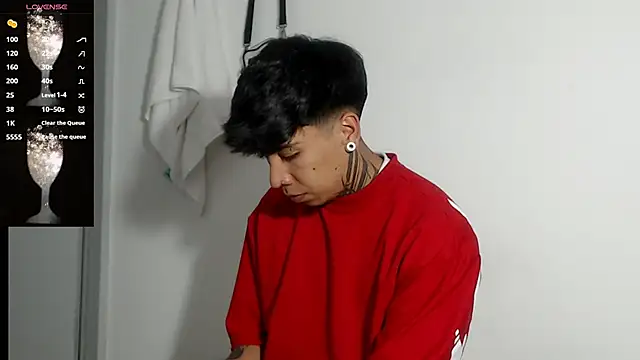 Nickhot0609 online show from 03/01/25, 09:15