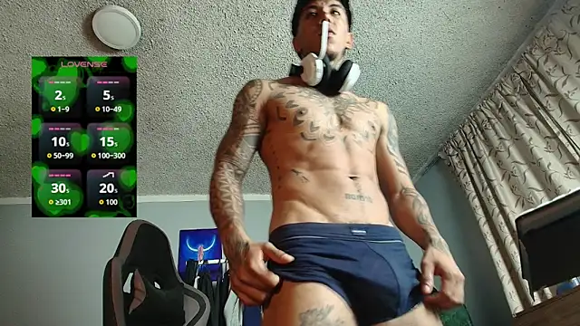 Nickhot0609 online show from 04/08/26, 09:31