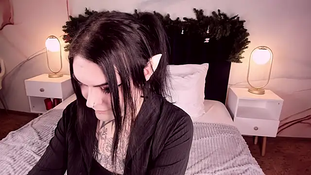 EvanEdie online show from 12/11/24, 04:42