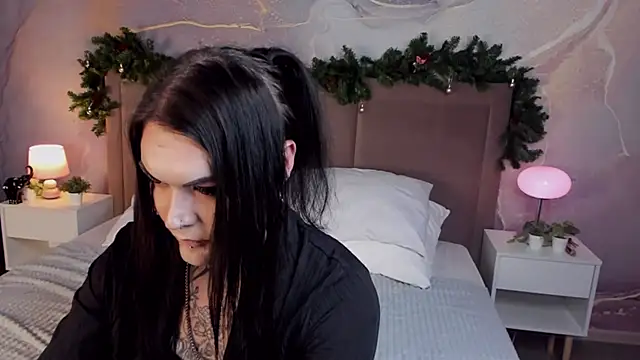 EvanEdie online show from 12/15/24, 02:05