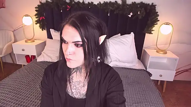 EvanEdie online show from 12/16/24, 01:54