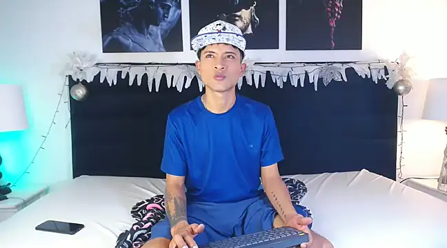 Snapshot of Edward_Milleer chatting on 12/09/24, 05:41 Edward Milleer online show from 12/09/24, 05:41