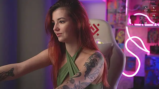 Snapshot of Charmings_054 chatting on 03/14/25, 06:39 Charmings 054 online show from 03/14/25, 06:39