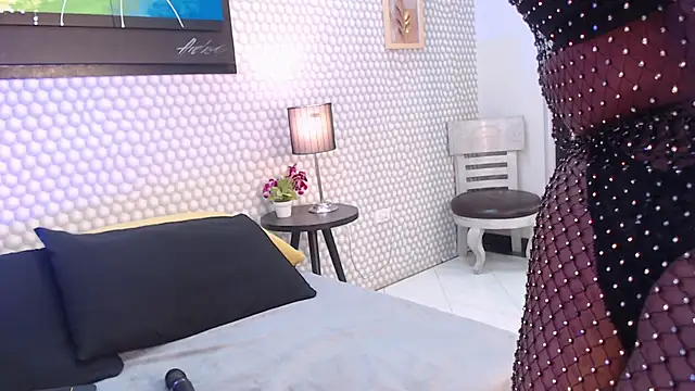 Makena gh online show from 02/22/25, 03:45