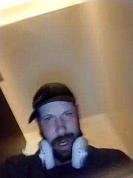 axelongshaft69 online show from 04/16/26, 08:53