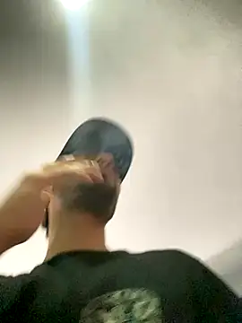 Jestebanano online show from 09/25/25, 12:42