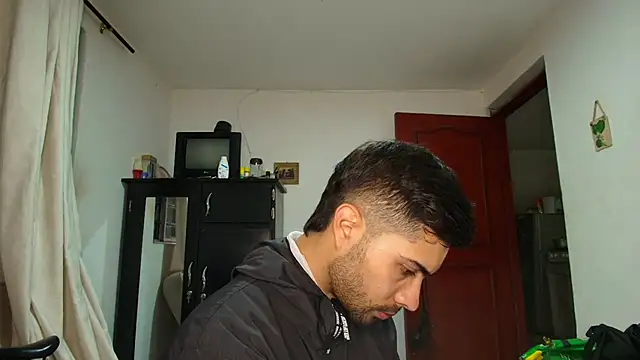 Jestebanano online show from 10/16/25, 10:44