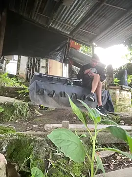 Jestebanano online show from 03/17/26, 12:30