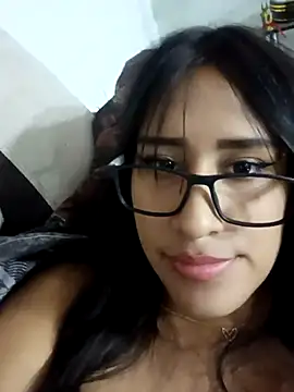 AleFantasy0001 online show from 03/01/25, 02:59