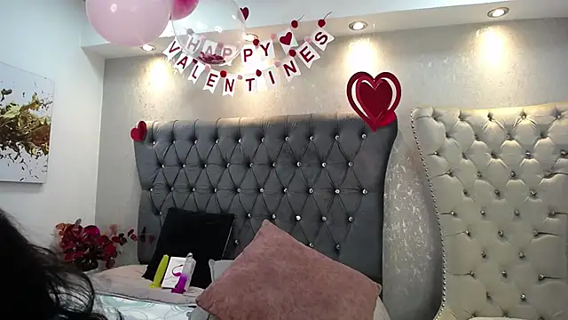 Melodi Roux online show from 02/18/25, 04:26