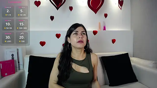 Snapshot of Melodi_Roux chatting on 02/22/26, 01:09 Melodi Roux online show from 02/22/26, 01:09