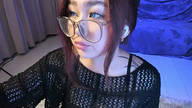 Yuriko May online show from 01/29/25, 03:37