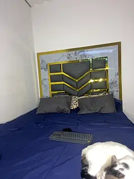 Snapshot of MattDevon chatting on 09/25/25, 11:30 MattDevon online show from 09/25/25, 11:30