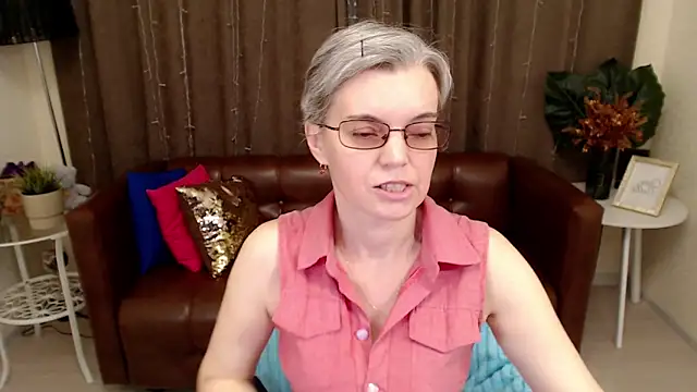 Cutie Erikaa1 online show from 02/22/25, 02:50