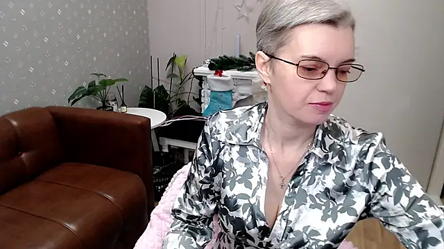 Cutie Erikaa1 online show from 01/16/26, 02:26