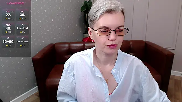 Cutie Erikaa1 online show from 04/09/26, 02:11