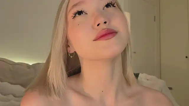 milli sun  online show from 01/16/26, 05:11