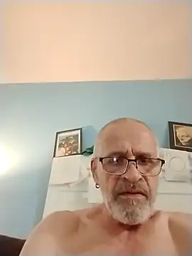 geilerschwanz64 online show from 05/07/26, 05:13