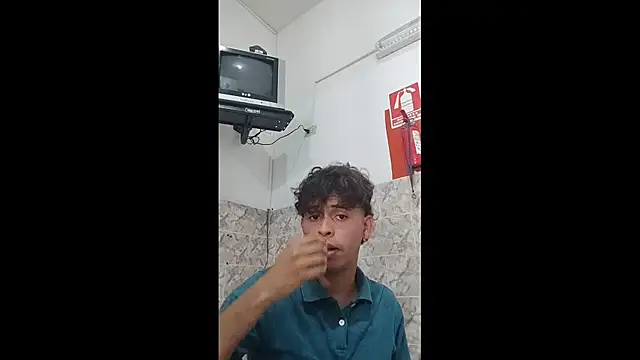 luisfer 306 online show from 01/24/25, 06:04