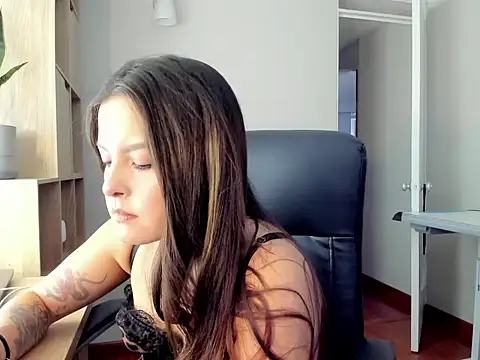 AmandaCallum online show from 07/11/26, 03:15