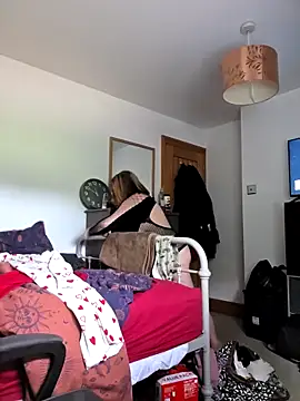 Tallulah-mae-xoxox online show from 05/10/26, 10:53