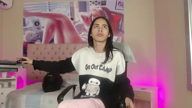 alice sofia online show from 02/10/25, 01:44