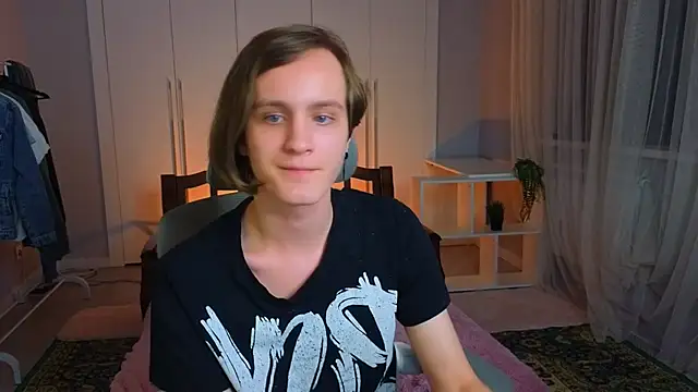 nikompell online show from 03/11/25, 10:31