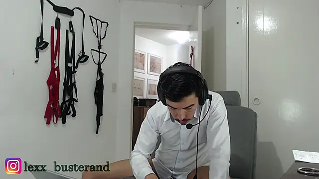 lexxandbusterr online show from 12/04/24, 10:41