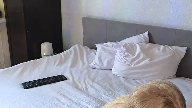 Erotic Ann online show from 04/11/26, 07:35