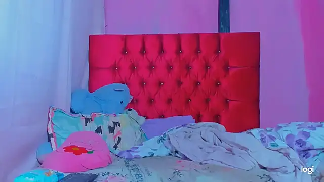 StassieBell online show from 03/18/26, 09:45