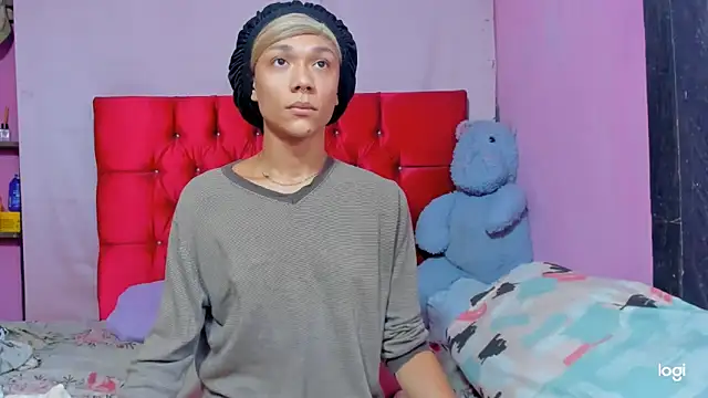 StassieBell online show from 03/27/26, 06:41