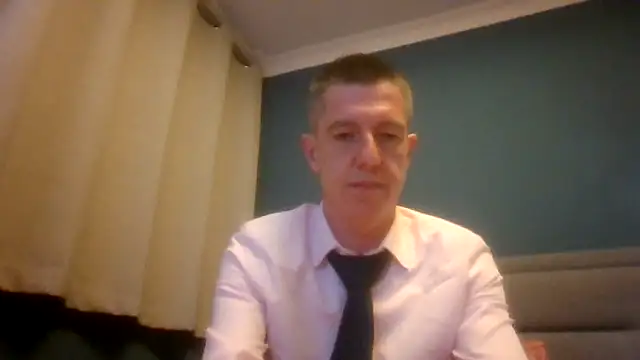 Snapshot of BakedChef chatting on 06/07/26, 12:15 BakedChef online show from 06/07/26, 12:15