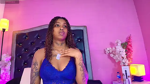 Snapshot of Triipsy chatting on 09/16/25, 07:15 Triipsy online show from 09/16/25, 07:15