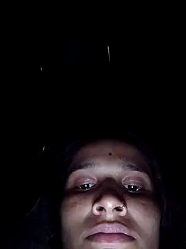 Hoty girl 143 online show from 11/15/25, 02:20