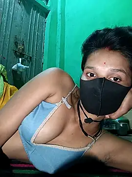 Hoty girl 143 online show from 12/14/25, 03:39