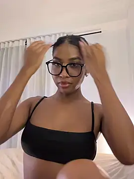 IamCrystal2 online show from 01/13/26, 01:55